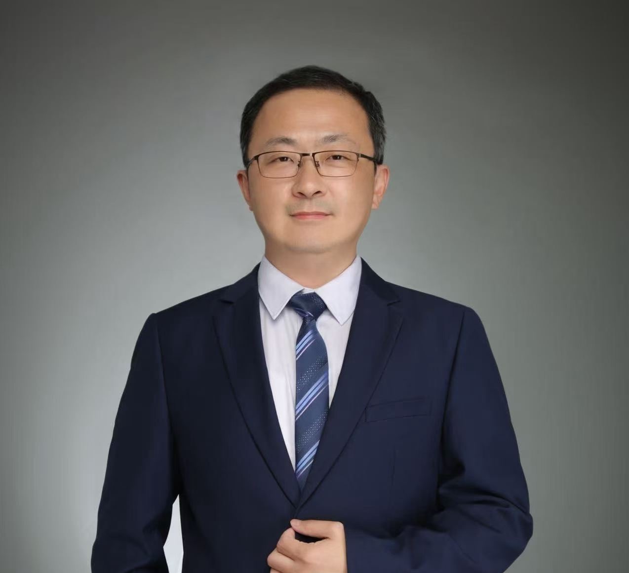 Dr. Kevin Kung